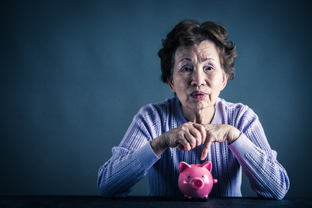 Comparing UK Pensions and ISAs: Which is Better for Your Retirement Savings?