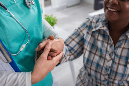 The Differences Between Income Protection and Critical Illness Cover in the UK