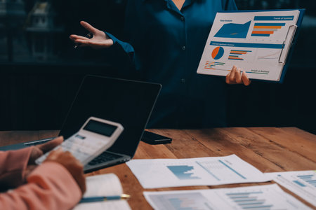 The Role of Passive vs Active Management in UK Investment Funds