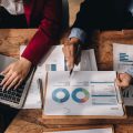 Comparing UK Stocks and Shares ISAs vs. Cash ISAs: Which Is Right for You?