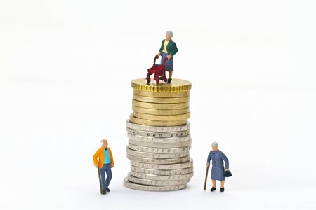 Women and the UK State Pension: Key Issues and Historical Changes